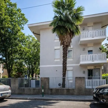 Aparthotel Hotiday San Giuseppe 3*